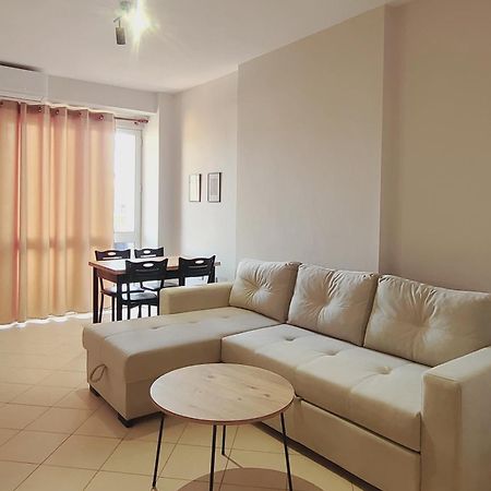 Leones Apartament 티라나 외부 사진